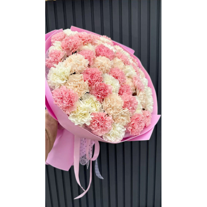 Диантусы в Астане