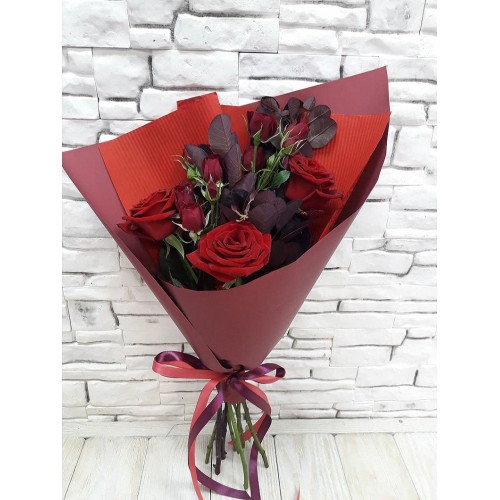 Купить на заказ Букет из 3 красных роз с доставкой в Астане