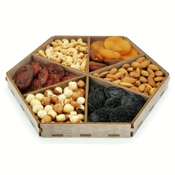 Gift set of nuts