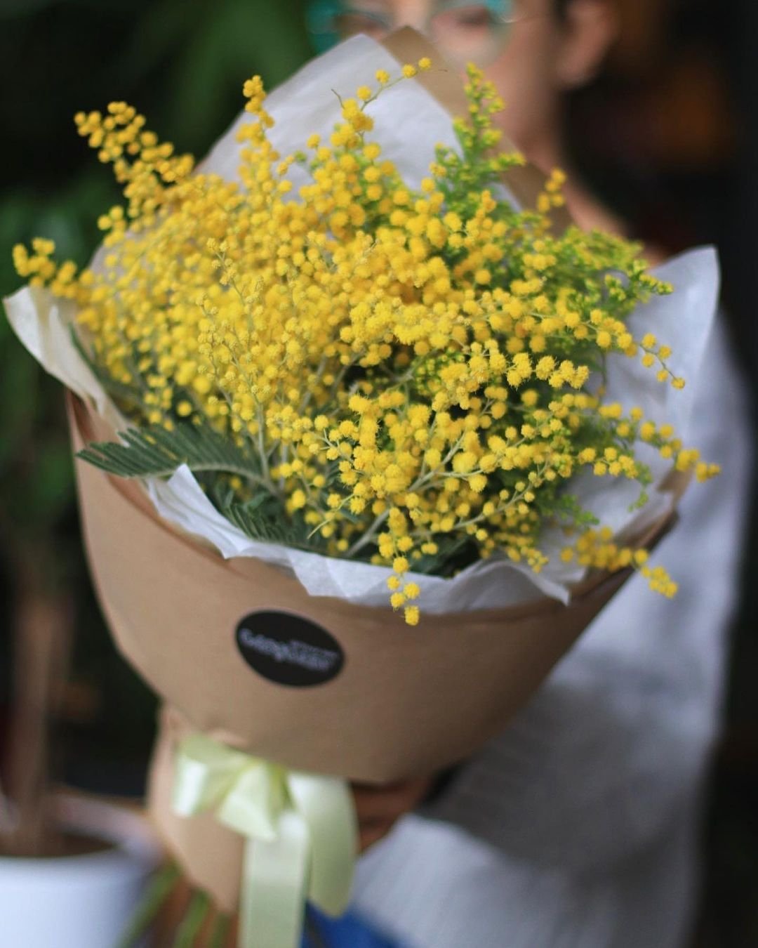 Букет с мимозой маме на 8 марта — купить в Астане