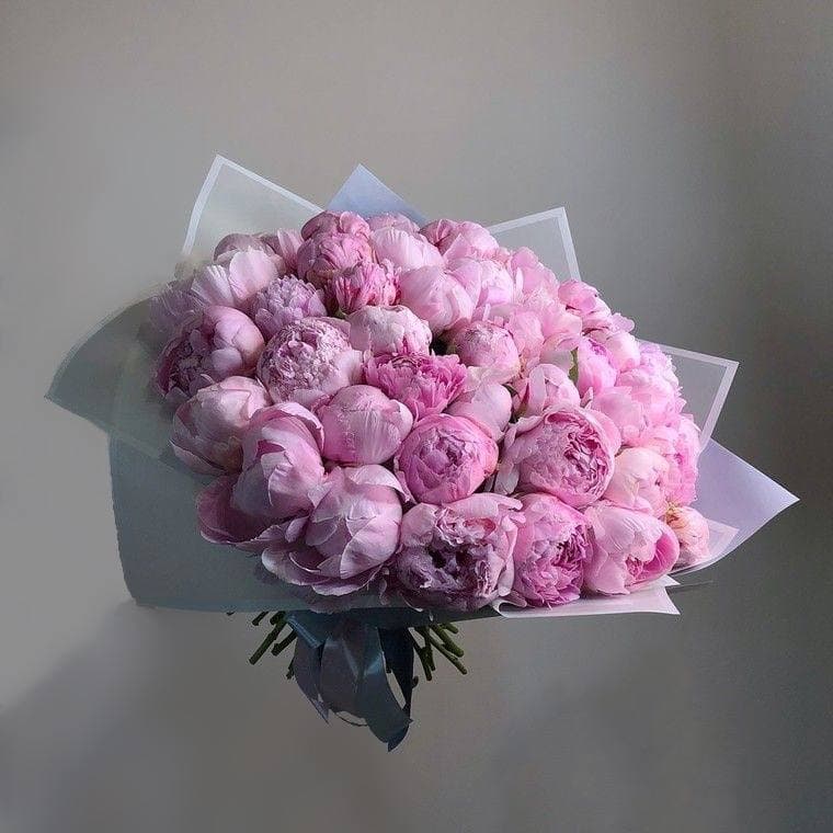 Цены на цветы на 8 марта в Алматы 2026 — Империя Цветов